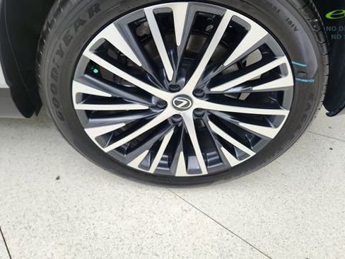 Used 2024 Lexus RX 350 w/ Technology Package AWD/4WD image 58