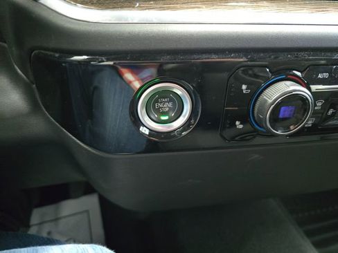 Certified 2022 Chevrolet Silverado 1500 LT image 22