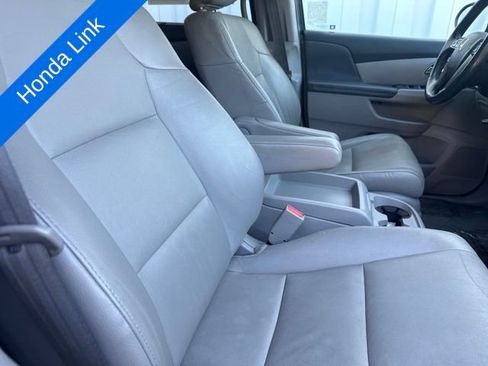 Used 2016 Honda Odyssey EX-L image 18