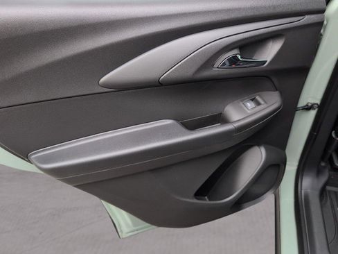 New 2026 Chevrolet TrailBlazer LT w/ Convenience Package image 33