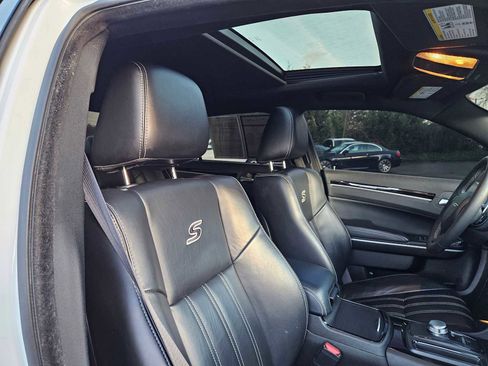 Used 2023 Chrysler 300 S image 13