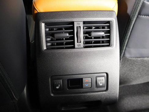 Used 2025 Mitsubishi Outlander SEL AWD/4WD image 50