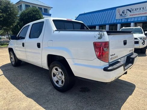 Used 2010 Honda Ridgeline RT image 7