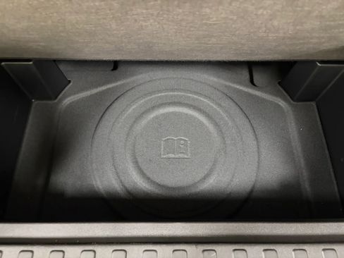 Used 2018 GMC Terrain SLT image 26