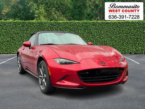 Used 2016 MAZDA MX-5 Miata Grand Touring image 1
