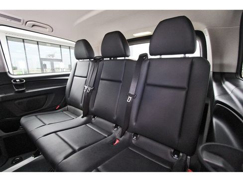 Used 2023 Mercedes-Benz Metris Passenger image 30