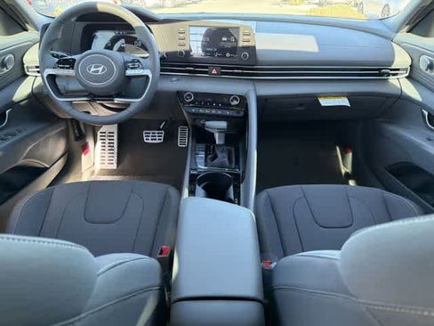 New 2026 Hyundai Elantra SEL Sport Premium image 12