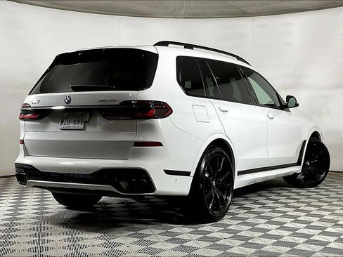 Used 2025 BMW X7 xDrive40i w/ Executive Package AWD/4WD image 10