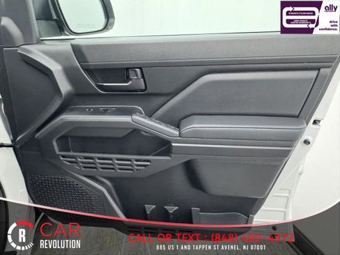 Used 2024 Toyota Tacoma SR image 42