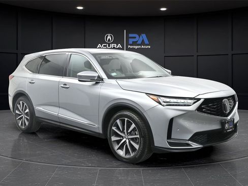 Certified 2026 Acura MDX FWD w/ Technology Package image 33