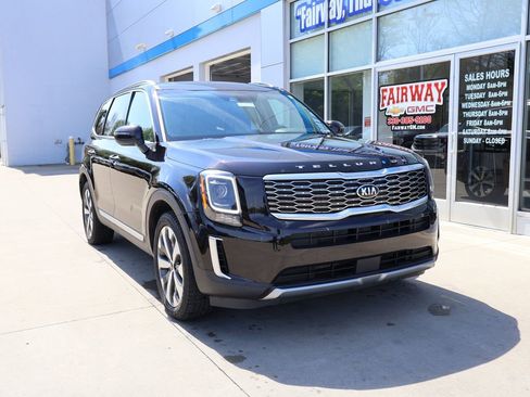 Used 2021 Kia Telluride S AWD/4WD image 2