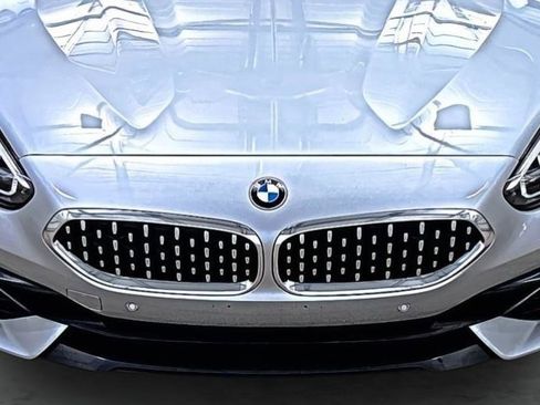 Used 2021 BMW Z4 sDrive30i w/ Convenience Package image 16