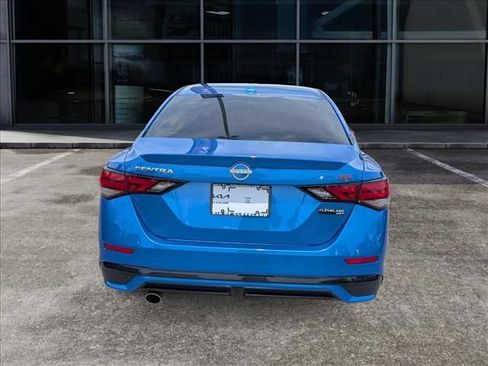 Used 2024 Nissan Sentra SR FWD image 6