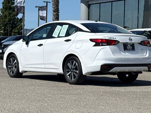 Certified 2025 Nissan Versa S w/ S Plus Package FWD image 8
