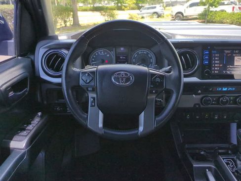 Used 2016 Toyota Tacoma TRD Sport RWD image 15