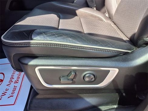 Used 2022 RAM 1500 Laramie image 15