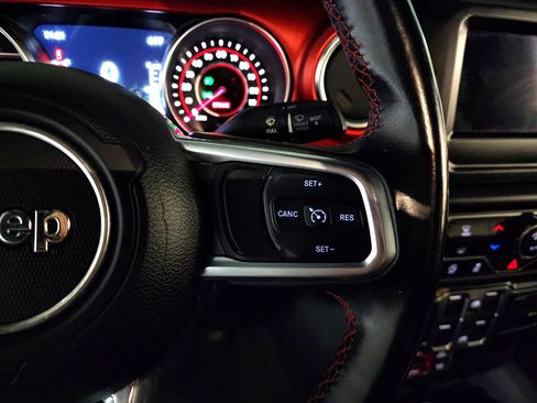 Used 2020 Jeep Gladiator Rubicon w/ LED Lighting Group image 29