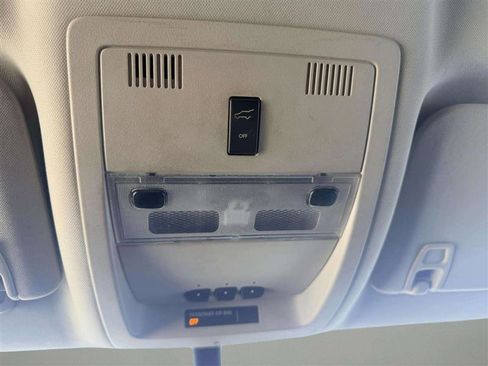 Used 2012 Chevrolet Suburban LT w/ Luxury Package image 29