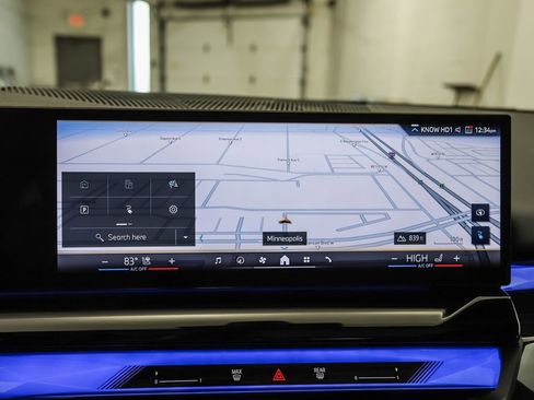 Certified 2025 BMW i5 xDrive40 w/ M Sport Package image 16