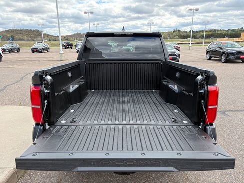New 2026 Toyota Tacoma SR5 AWD/4WD image 4