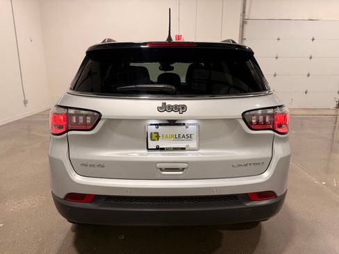 Used 2025 Jeep Compass Limited AWD/4WD image 6