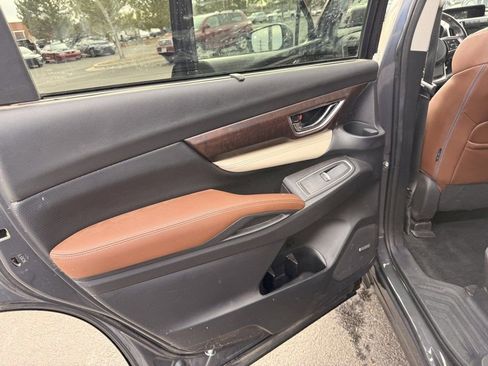 Used 2020 Subaru Ascent Touring w/ Popular Package #2A image 8