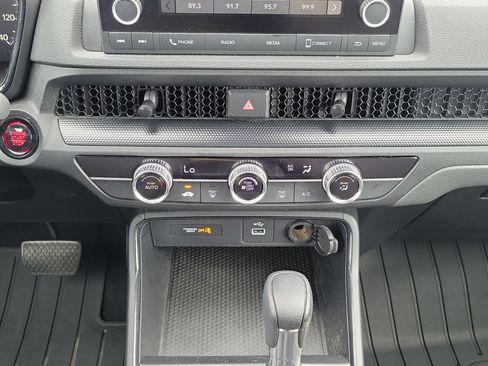 Used 2024 Honda CR-V LX image 14