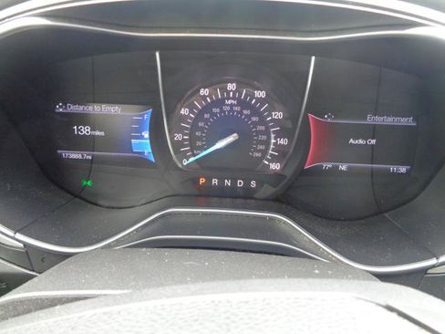 Used 2016 Ford Fusion SE FWD image 32