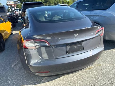 Used 2023 Tesla Model 3 Standard Range RWD image 6