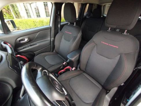 Used 2017 Jeep Renegade Trailhawk w/ Popular Equipment Group image 56