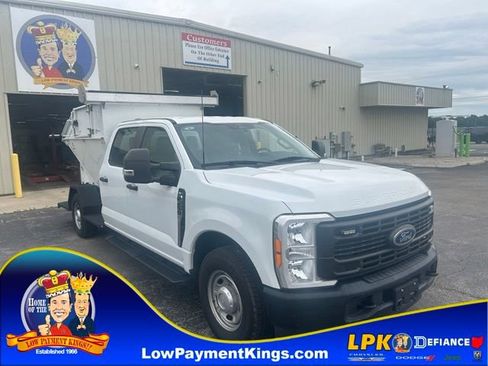 Used 2023 Ford F250 XL RWD image 1