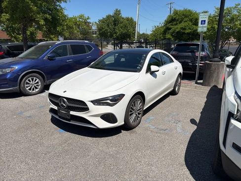Used 2025 Mercedes-Benz CLA 250 image 2