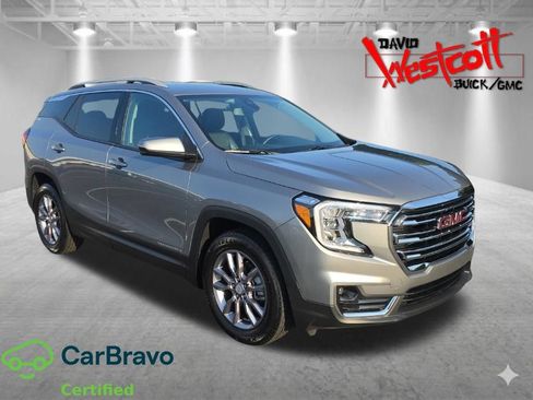 Certified 2023 GMC Terrain SLT w/ Infotainment Package II FWD image 1