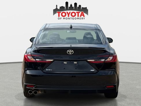 New 2026 Toyota Camry SE image 4