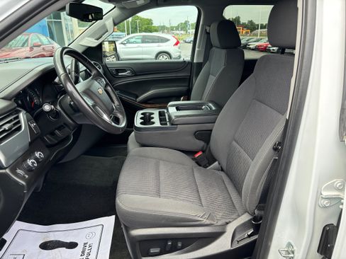 Used 2018 Chevrolet Tahoe LS w/ Skid Plate Package AWD/4WD image 9