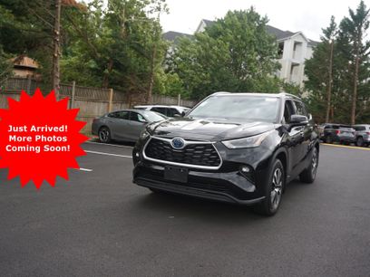 Used 2022 Toyota Highlander XLE