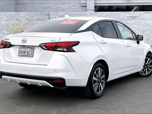 Used 2024 Nissan Versa SV image 13