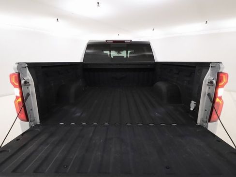 Used 2021 Chevrolet Silverado 1500 LT Trail Boss w/ Convenience Package II image 23