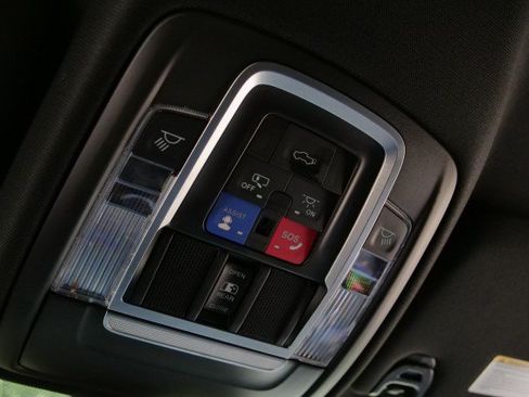 Used 2022 RAM 2500 Laramie AWD/4WD image 24