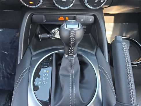 Used 2025 MAZDA MX-5 Miata Grand Touring image 17