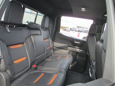 Used 2019 GMC Sierra 1500 AT4 w/ AT4 Premium Package image 23