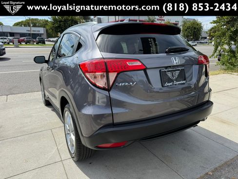 Used 2017 Honda HR-V EX-L image 5