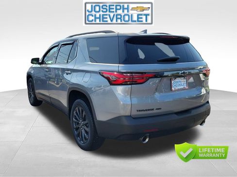 Used 2023 Chevrolet Traverse RS AWD/4WD image 3