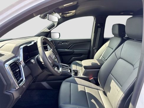 Used 2026 GMC Canyon Elevation w/ Convenience Package image 9