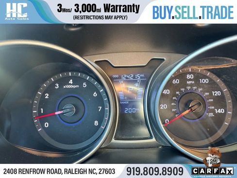 Used 2016 Hyundai Veloster Coupe 3D w/ Option Group 02 image 23