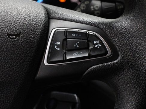 Used 2018 Ford Escape SE w/ SE Sync 3 Package image 10