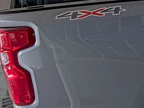 New 2026 Chevrolet Silverado 1500 W/T w/ WT Value Package AWD/4WD image 15