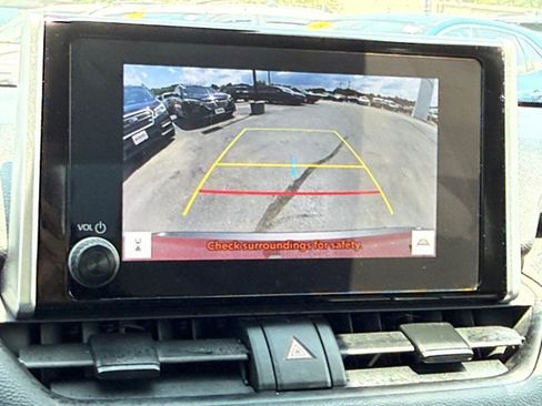 Used 2024 Toyota RAV4 LE AWD/4WD image 20