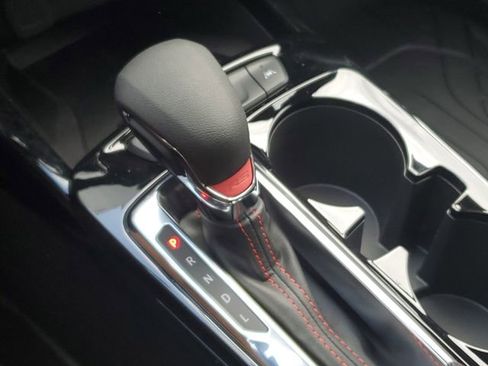 New 2026 Chevrolet Trax RS w/ Sunroof Package FWD image 33