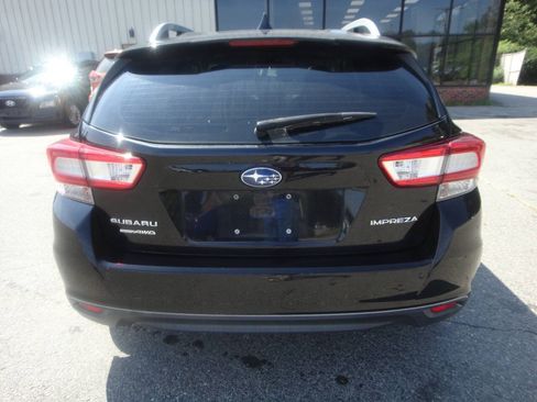 Used 2019 Subaru Impreza 2.0i Limited AWD/4WD image 5